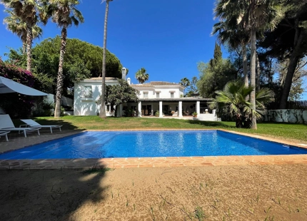 Villa for sale in Nagüeles, Marbella Golden Mile