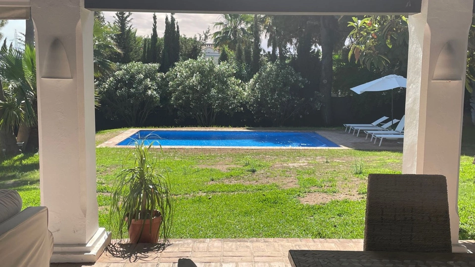 Villa for sale in Nagüeles, Marbella Golden Mile