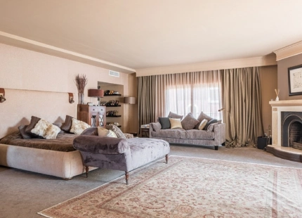 Villa for sale in Nagüeles, Marbella Golden Mile