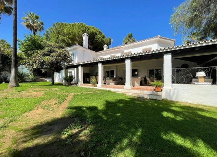 Villa for sale in Nagüeles, Marbella Golden Mile