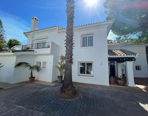 Villa for sale in Nagüeles, Marbella Golden Mile
