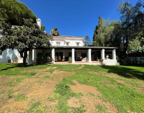 Villa for sale in Nagüeles, Marbella Golden Mile