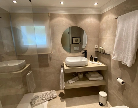 Villa for sale in Nagüeles, Marbella Golden Mile