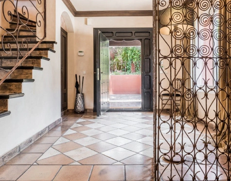Villa for sale in Nagüeles, Marbella Golden Mile