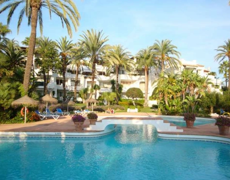 Apartamento Planta Baja en alquiler a corta temporada en Estepona