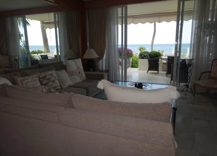 Apartamento Planta Baja en alquiler a corta temporada en Estepona