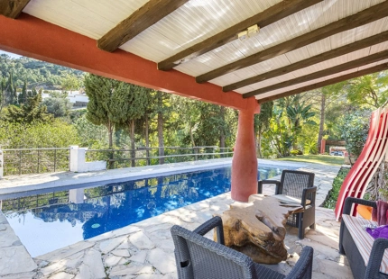 Finca en venta en Benahavis