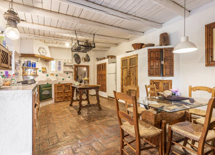 Finca en venta en Benahavis