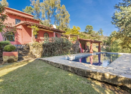 Finca en venta en Benahavis