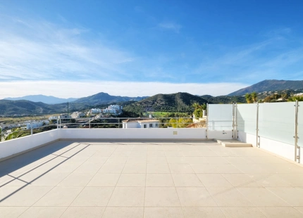 Villa en venta en Benahavis
