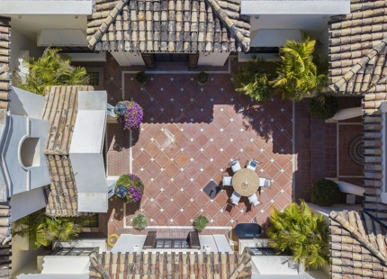 Villa en venta en Marbella Hill Club, Marbella Golden Mile