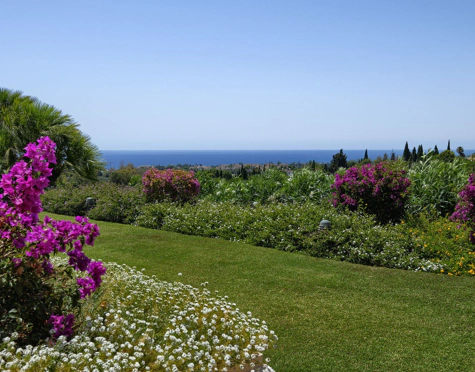 Villa en venta en Marbella Hill Club, Marbella Golden Mile