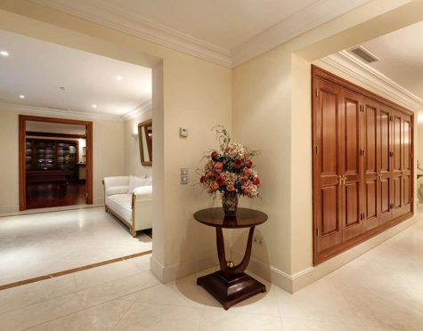 Villa en venta en Marbella Hill Club, Marbella Golden Mile