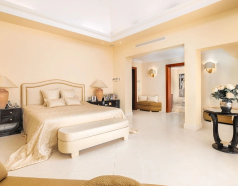 Villa en venta en Marbella Hill Club, Marbella Golden Mile