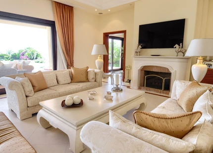 Villa en venta en Marbella Hill Club, Marbella Golden Mile