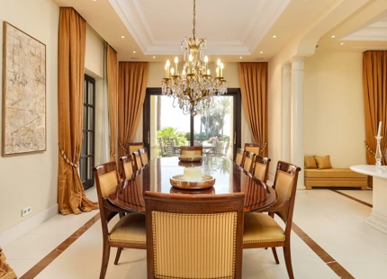 Villa en venta en Marbella Hill Club, Marbella Golden Mile