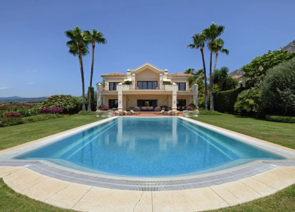 Villa en venta en Marbella Hill Club, Marbella Golden Mile