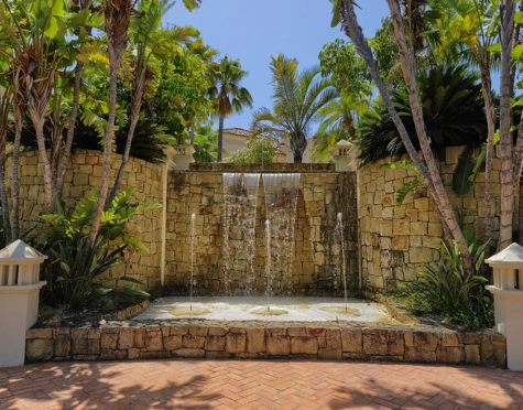 Villa en venta en Marbella Hill Club, Marbella Golden Mile