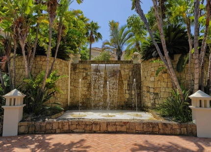 Villa en venta en Marbella Hill Club, Marbella Golden Mile