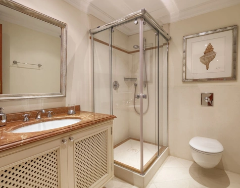 Villa en venta en Marbella Hill Club, Marbella Golden Mile