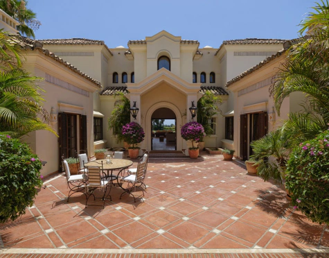 Villa en venta en Marbella Hill Club, Marbella Golden Mile