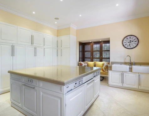 Villa en venta en Marbella Hill Club, Marbella Golden Mile