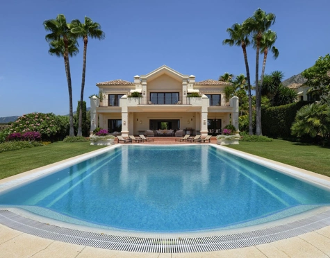 Villa en venta en Marbella Hill Club, Marbella Golden Mile