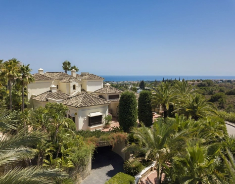 Villa en venta en Marbella Hill Club, Marbella Golden Mile