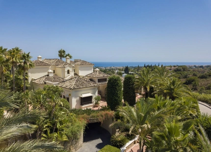 Villa en venta en Marbella Hill Club, Marbella Golden Mile