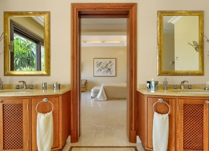 Villa en venta en Marbella Hill Club, Marbella Golden Mile