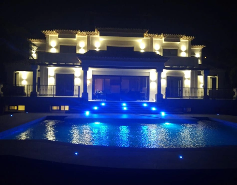 Villa for sale in Benahavis