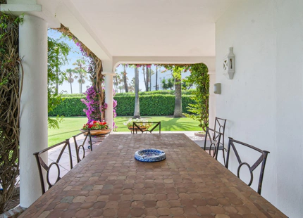 Villa en venta en Estepona
