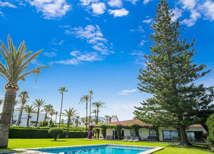 Villa en venta en Estepona