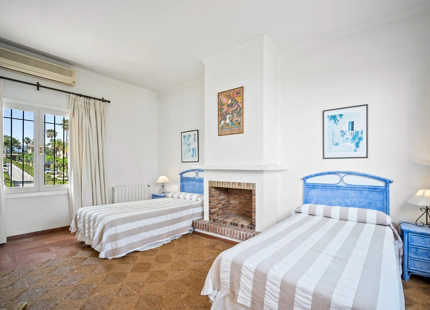 Villa en venta en Estepona