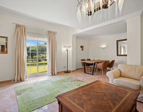 Villa en venta en Benahavis