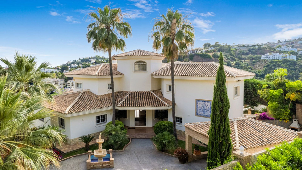 Villa en venta en Benahavis
