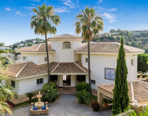 Villa en venta en Benahavis