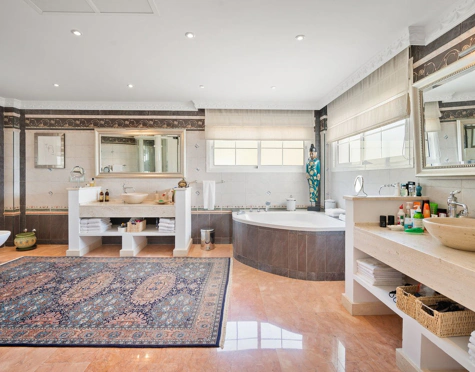 Villa en venta en Benahavis