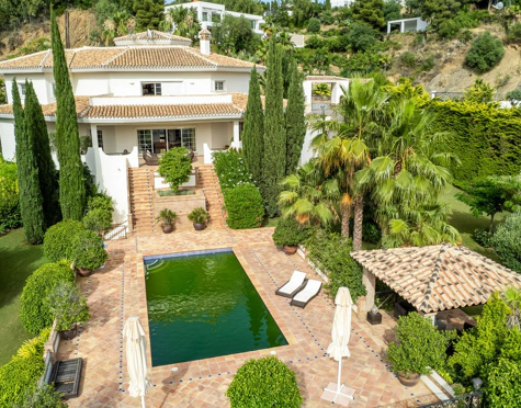 Villa en venta en Benahavis