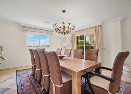 Villa en venta en Benahavis