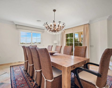 Villa en venta en Benahavis