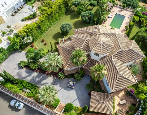 Villa en venta en Benahavis