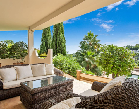 Villa en venta en Benahavis