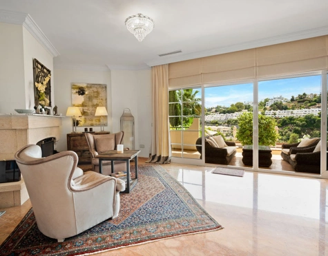 Villa en venta en Benahavis