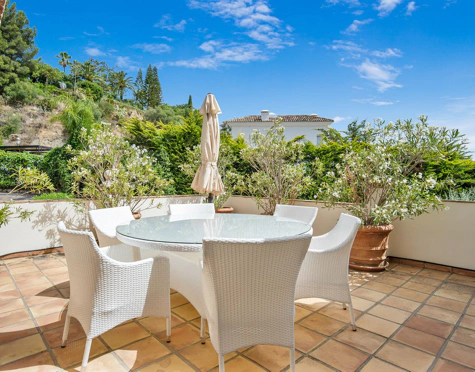 Villa en venta en Benahavis