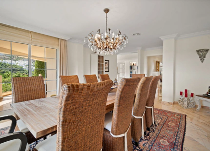 Villa en venta en Benahavis