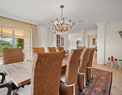 Villa en venta en Benahavis