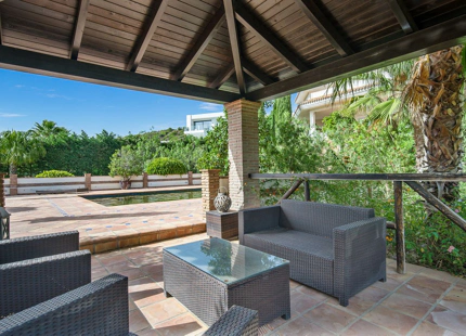 Villa en venta en Benahavis