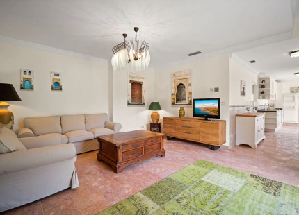 Villa en venta en Benahavis