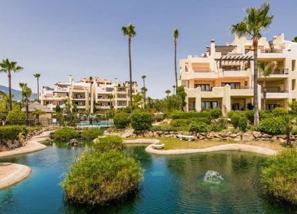 Apartamento Planta Baja en venta en New Golden Mile, Estepona Este